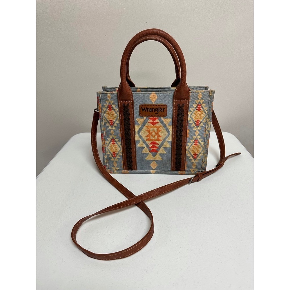 Wrangler Southwestern Aztec Print Canvas Purse Crossbody Western Cowgirl Rodeo